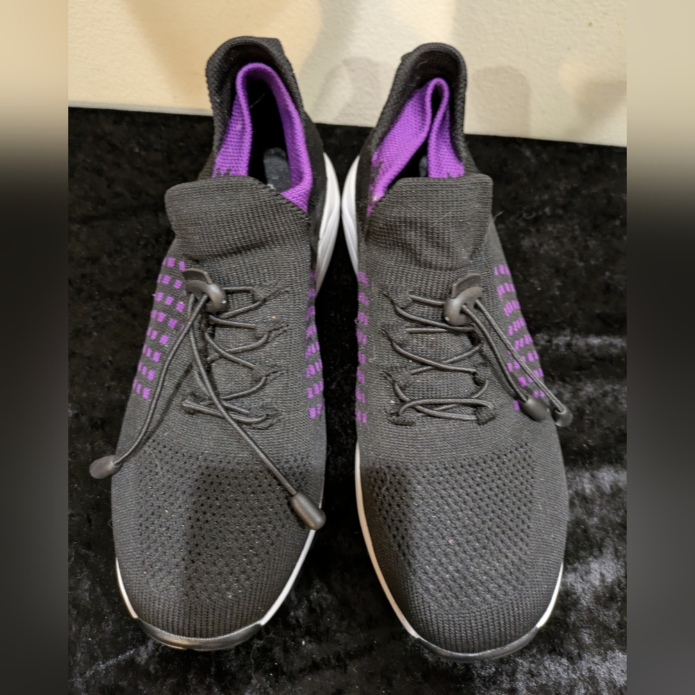 Stylish Black and Purple Women's Sneakers Size 8.5 Nwot